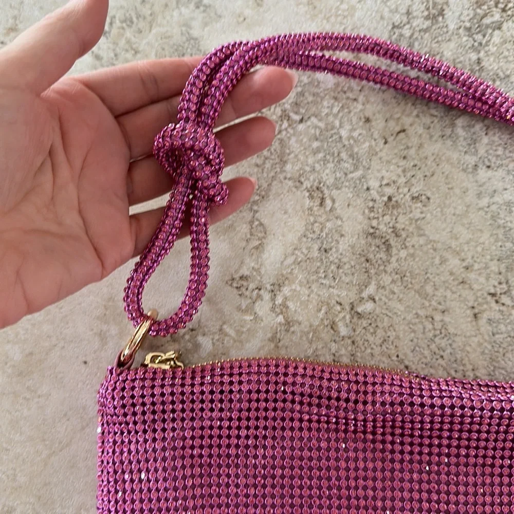 SPARKLY PINK SLINKY HANDBAG - NWOT - Picture 2 of 4